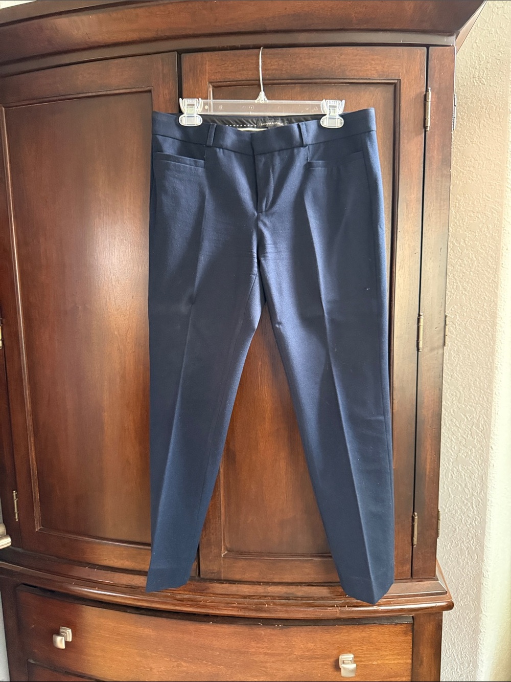 Woman’s Banana Republic Sloan Navy Dress Pants - Classic Tailored Fit